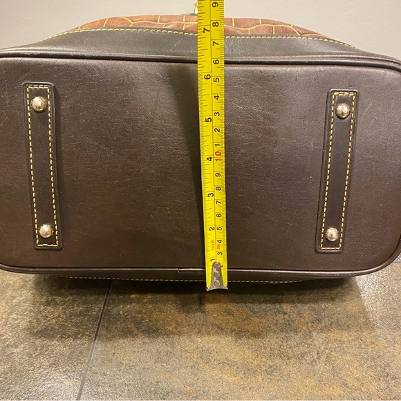 DOONEY & BOURKE Croc Embossed Brown Leather Logo Lock Hobo Shoulder Bag - Picture 10 of 15